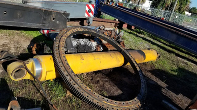 Export Logistics & Shipping, Inc. repairs Liebherr LTM1060 mobile crane from parts